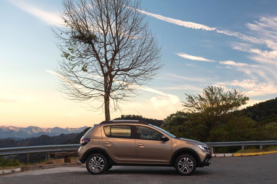  Renault Sandero Stepway 2019 года  (LA) (фото 9 из 40)